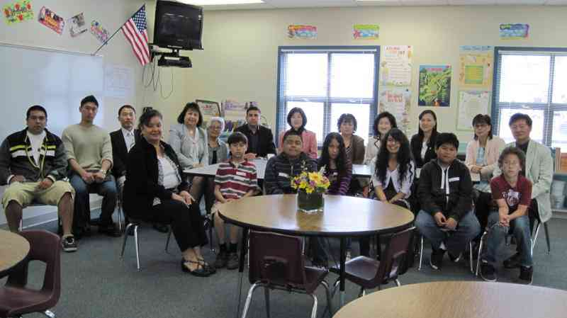 살리나스 존스타인백 초등학교에 한국어반 강좌 시작